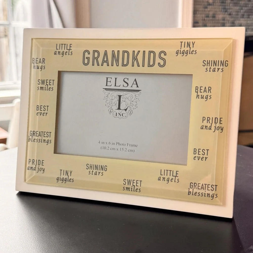 New ELSA INC Grandkids 4x6 Photo Frame Beige White Acrylic Desktop‎ Display